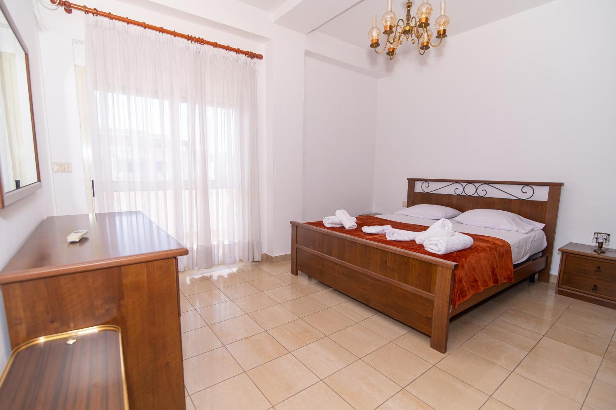 Vintage Blloku Apartment Тирана Екстер'єр фото