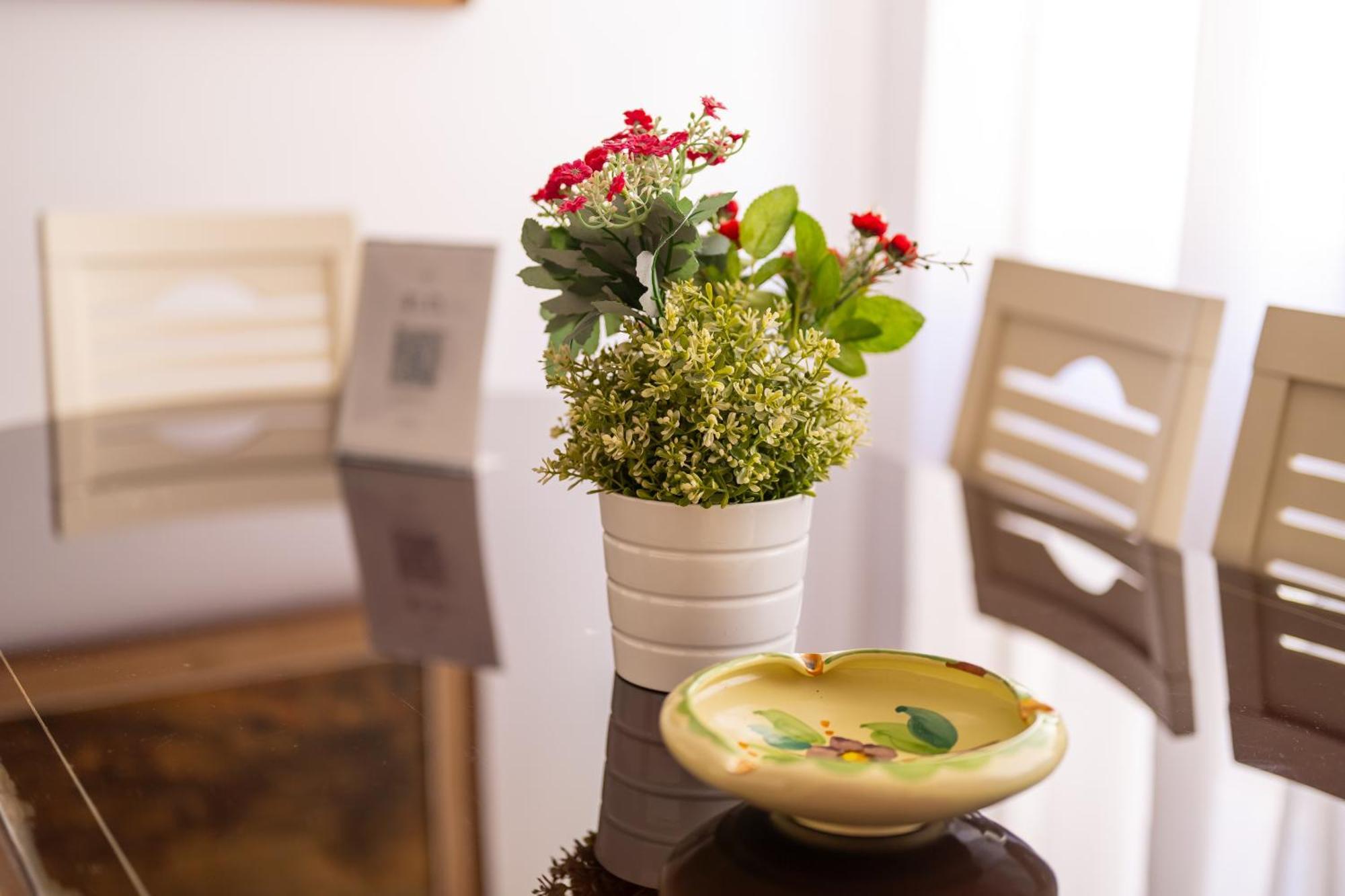 Vintage Blloku Apartment Тирана Екстер'єр фото